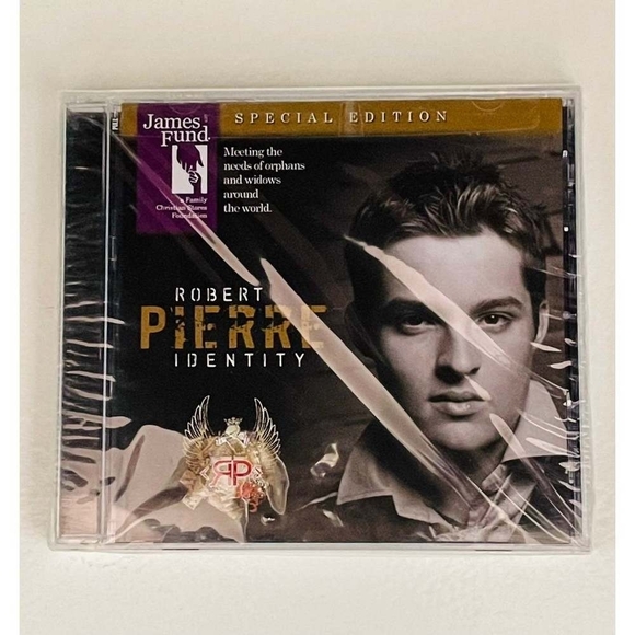 CD Robert Pierre - Identity - Picture 2 of 3